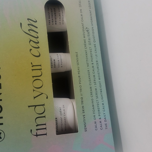 Honest Find Your Calm Sensitive Skin Trio Set New, Sealed - Picture 2 of 6